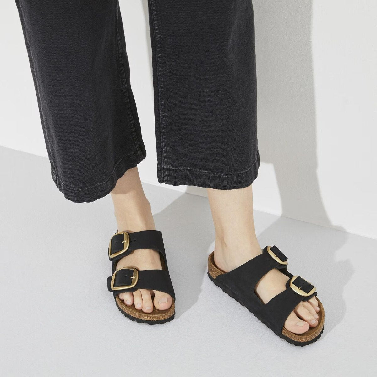 Birkenstock ARIZONA BIG BUCKLE BLACK NUBUCK Shoe Main & Taylor Shoes