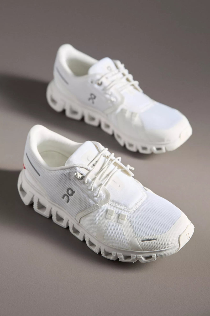 On Running CLOUD6 WOMEN WHITE/WHITE SNEAKER Shoe Main & Taylor Shoes