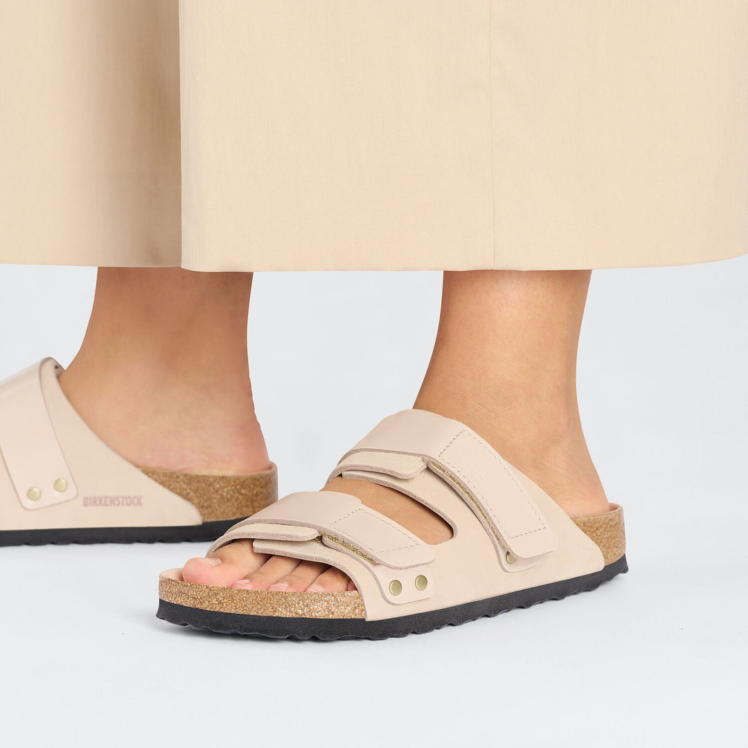 靴 THIRTY THREE TT-101 ORION BEIGE thirtythree_tt-102_black_01.