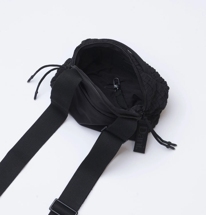 FRANKIE CROSSBODY BLACK