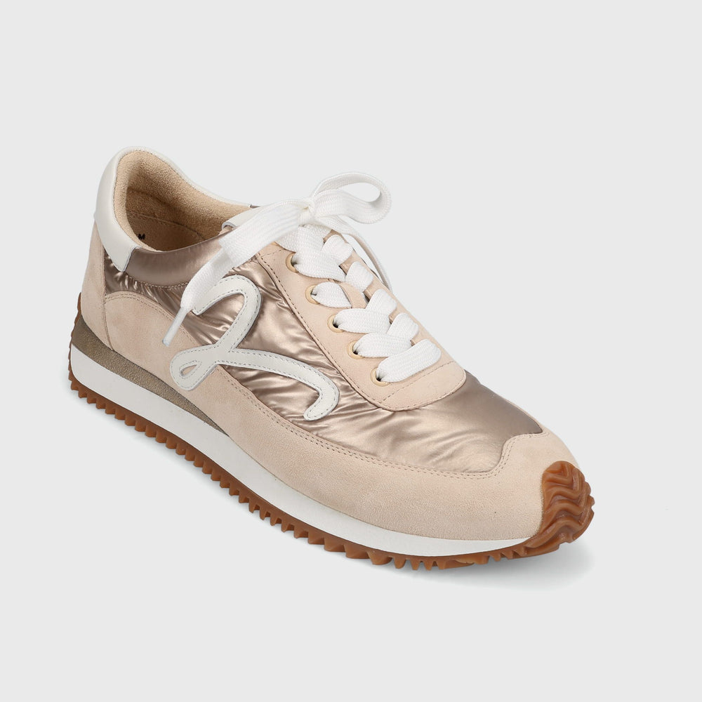 QUEEN NUDE METALLIC SNEAKER