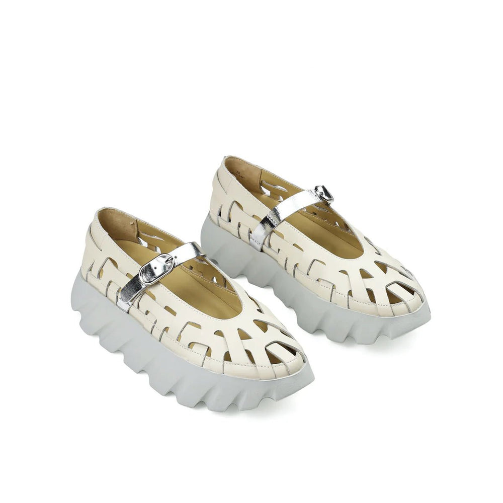 4CCCCEES TURA LEX CREAM MARYJANE Shoes | Shop now at Main & Taylor Shoes!