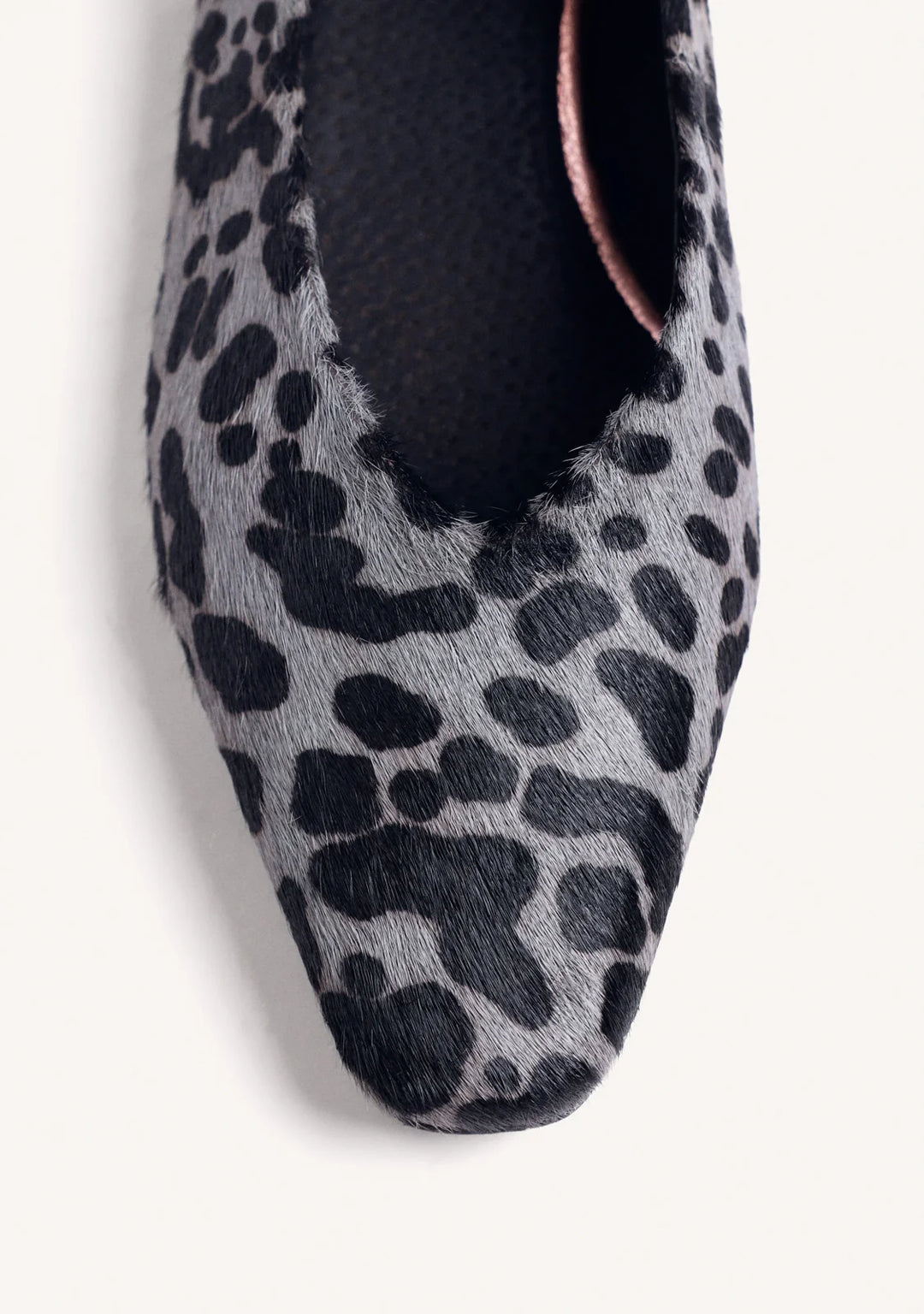 80165 GREY ANIMAL PRINT HAIRCALF BALLET FLAT