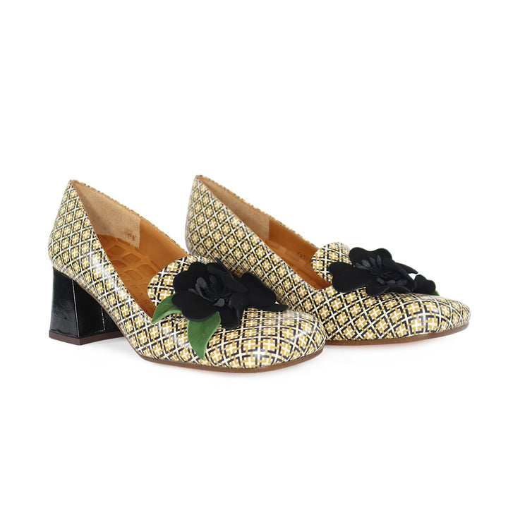 SWUZ CUERO/BLACK HEEL