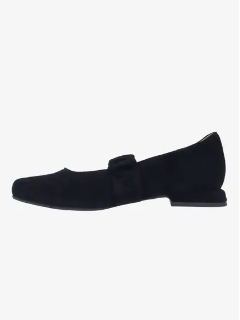 TAVIAN BLACK SUEDE FLAT