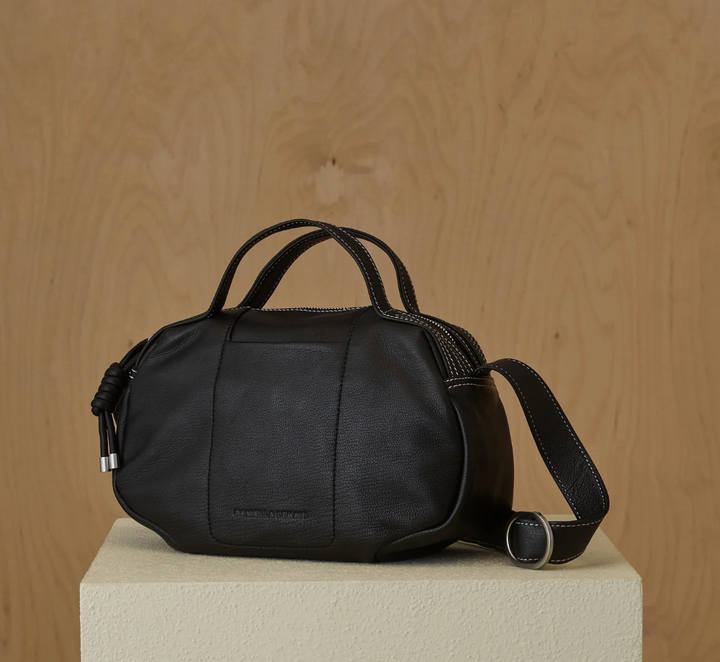 SHEFFIELD SMALL CROSSBODY BLACK
