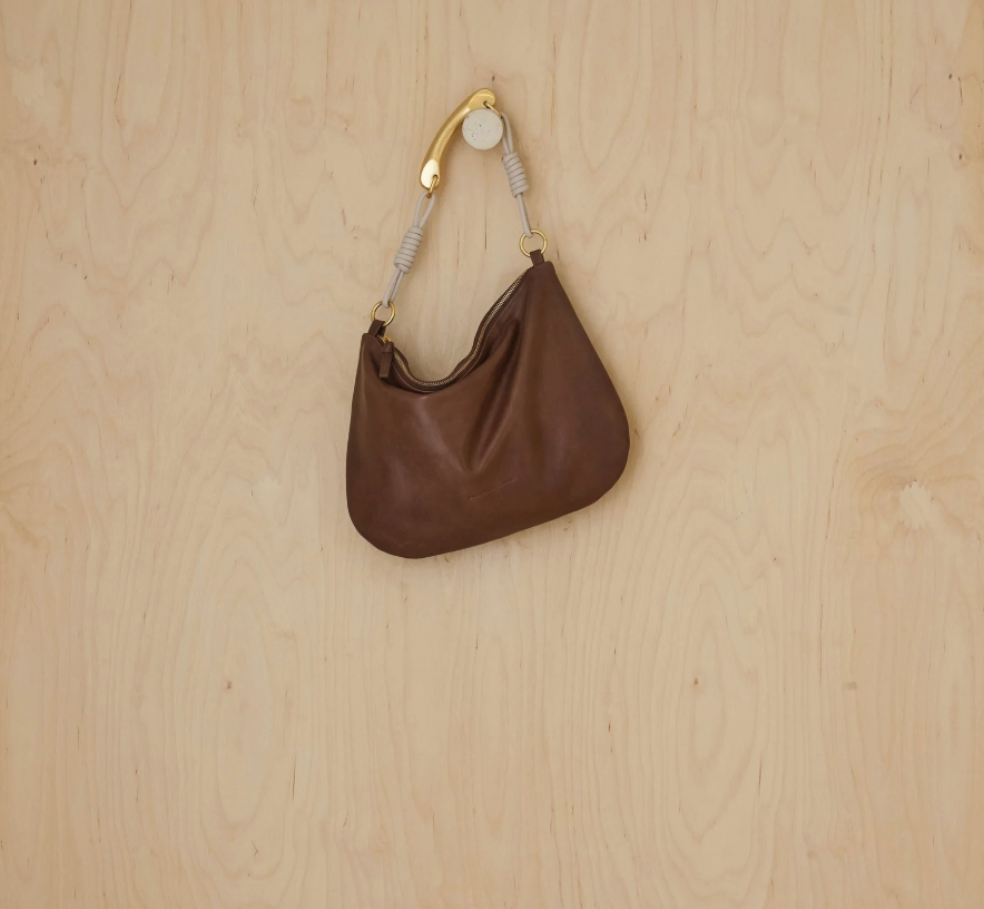 VENUS CROSSBODY CHOCOLATE