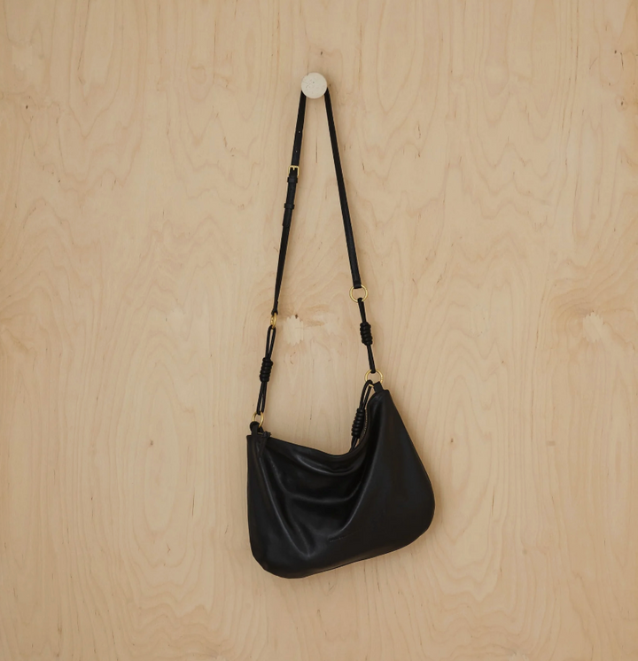 VENUS CROSSBODY BLACK