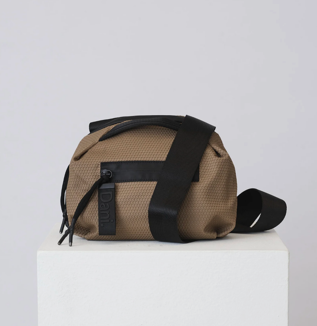 BONNIE CROSSBOY TAUPE