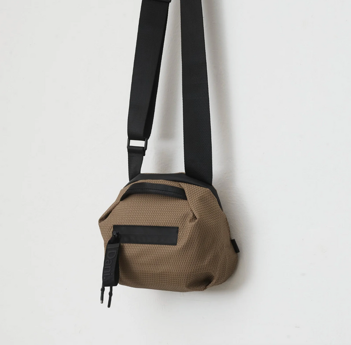 BONNIE CROSSBOY TAUPE