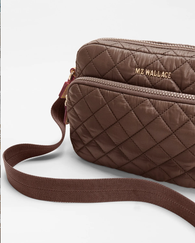METRO CAMERA SMALL CROSSBODY WALNUT