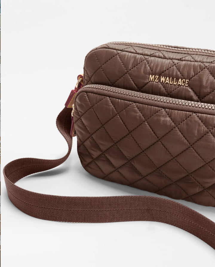 METRO CAMERA SMALL CROSSBODY WALNUT