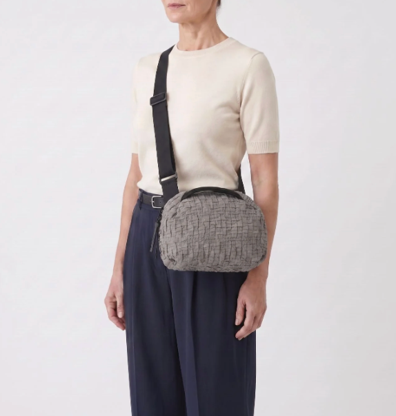FRANKIE CROSSBODY GREY