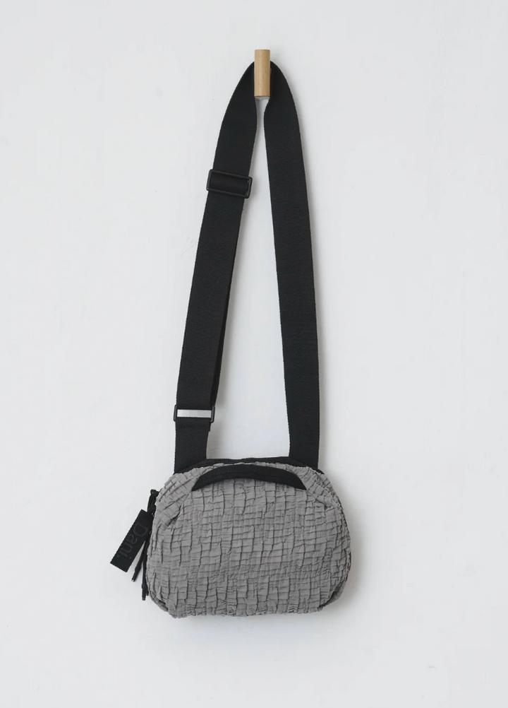 FRANKIE CROSSBODY GREY