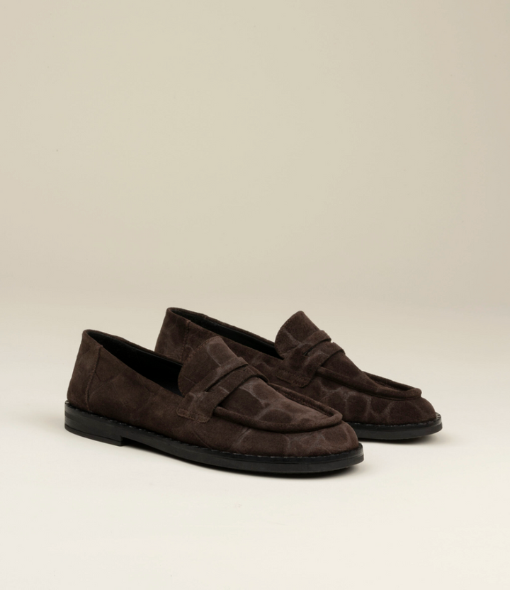 BELISSE MOKA CROC EMBOSSED SUEDE LOAFER
