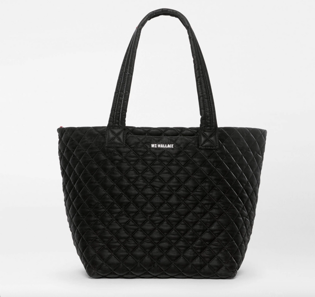 METRO MEDIUM DELUXE TOTE TECH VELVET BLACK