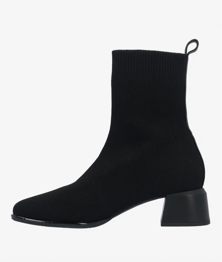 NYVANI BLACK KNIT BOOT