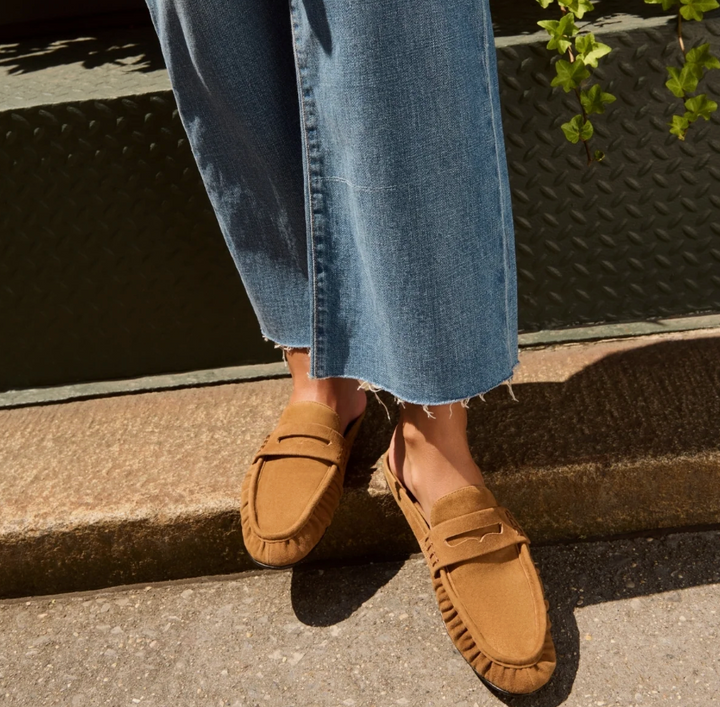 VIVIEN TAN SUEDE LOAFER MULE