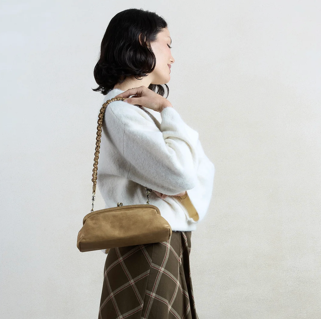 ALBA FRAME SMALL SHOULDER HONEY GOLD METALLIC