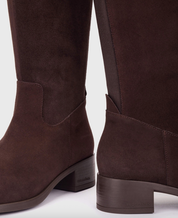 D-1808 BROWN SUEDE ELASTIC BOOT