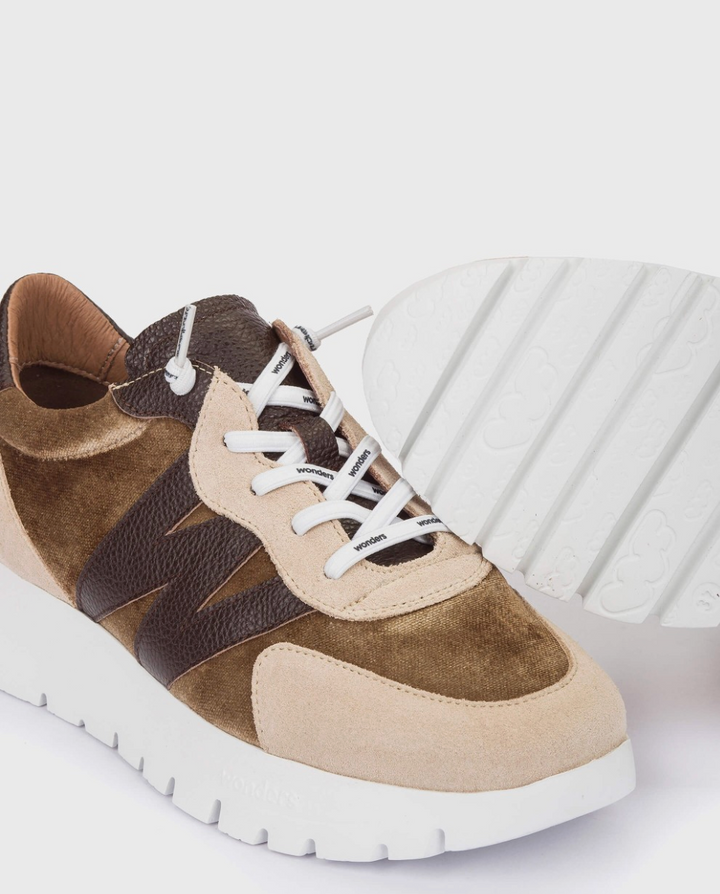 A-24111 TAUPE/COFFEE SNEAKER