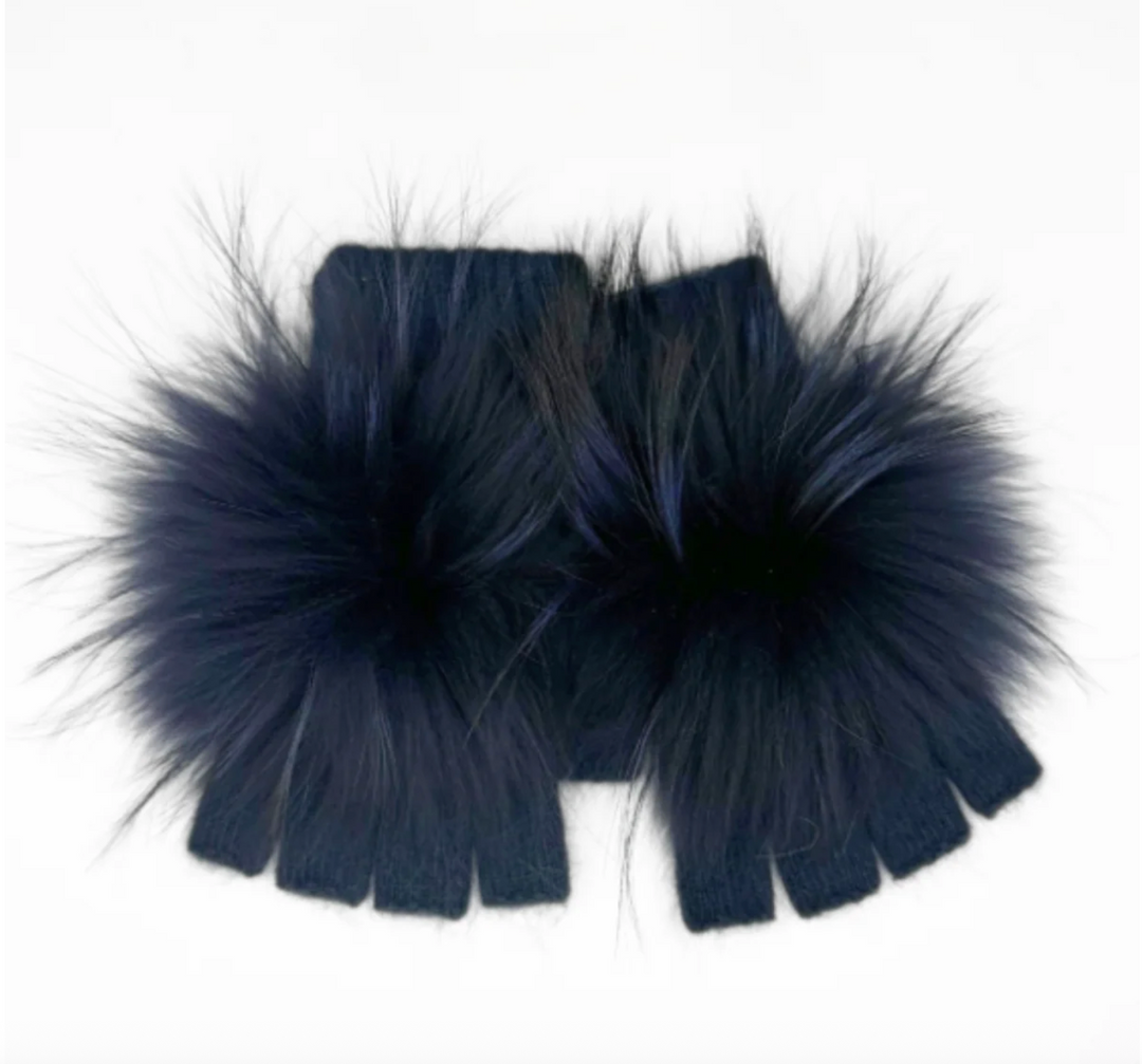 HW62 NAVY/NAVY POMPOM