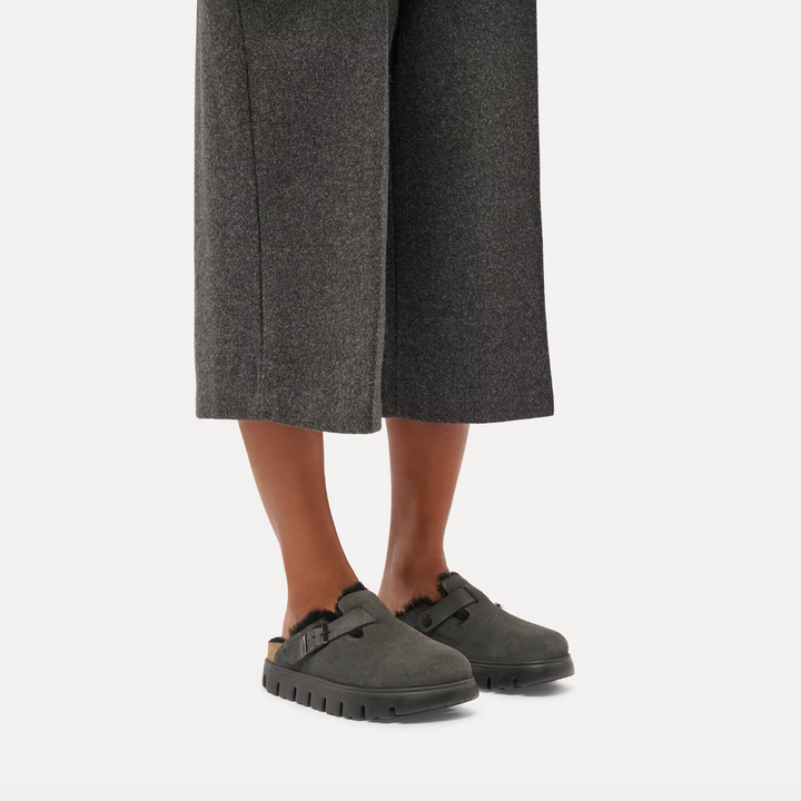 NAPLES CARAFE SUEDE CLOG