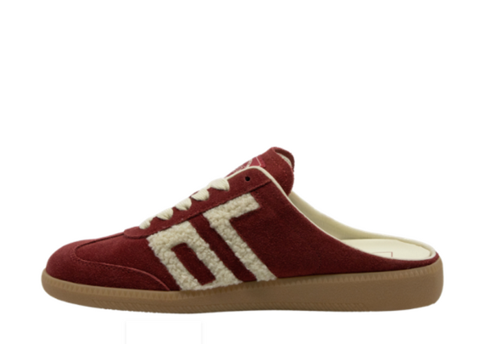 EASTER RED TEDDY BACKLESS SNEAKER