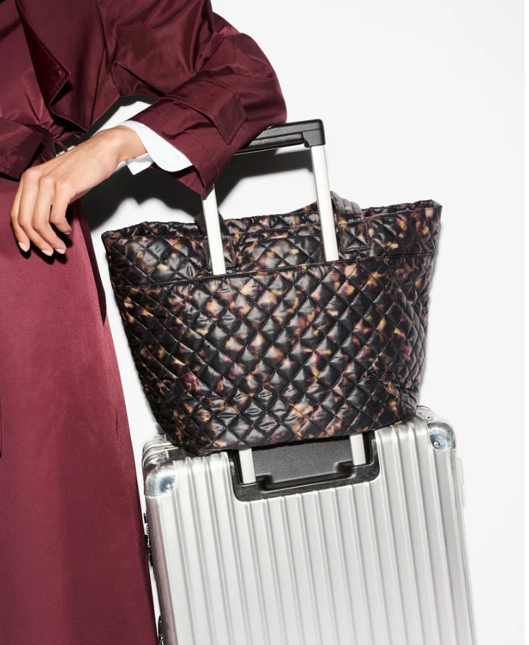 METRO MEDIUM TOTE TORTOISE SHELL