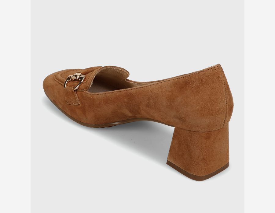 VANELI ASHLAN RUSSET SUEDE Shoes | Shop now at Main &amp; Taylor Shoes!