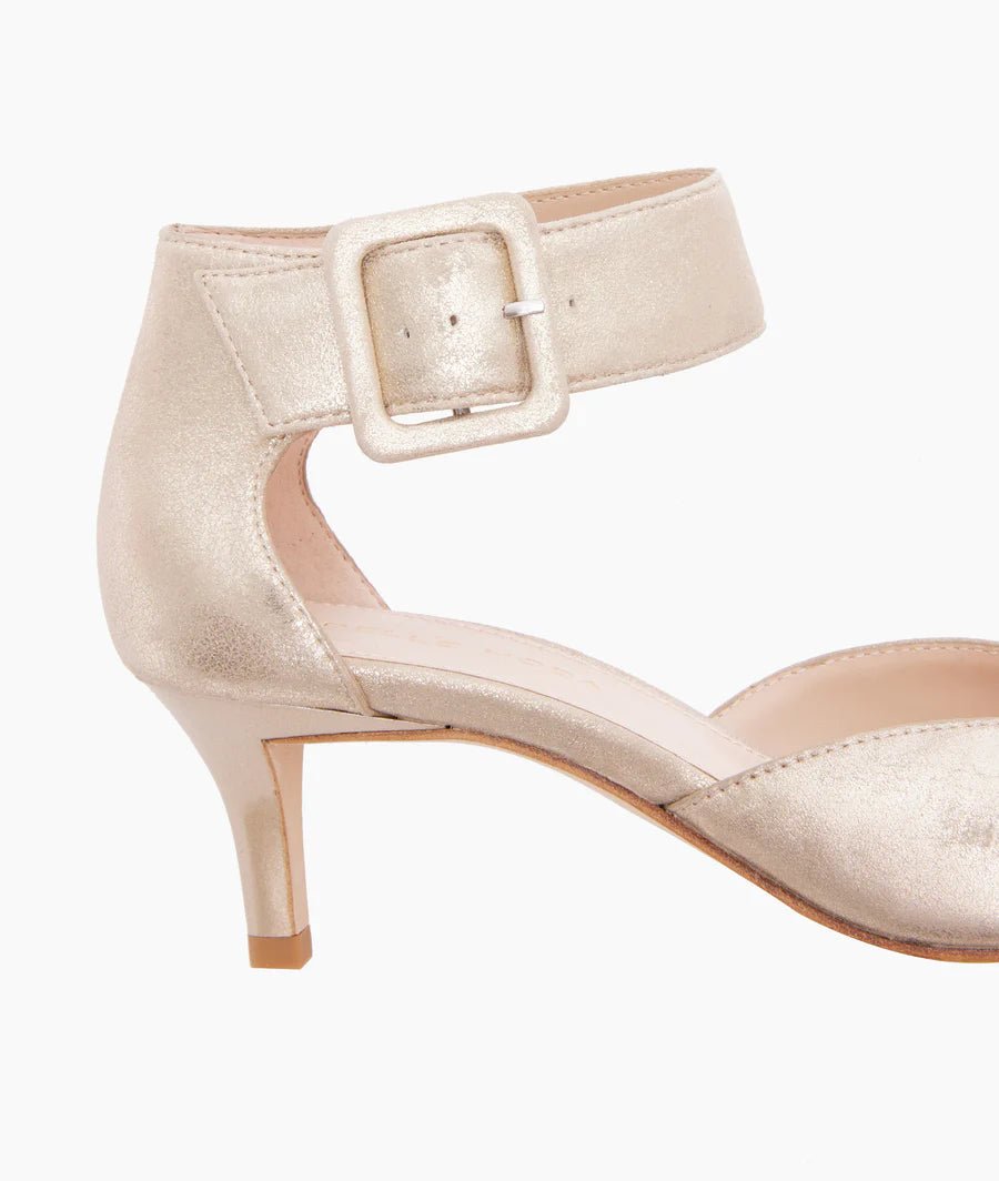 Pelle Moda BERLIN PLATINO GOLD Shoes | Shop now at Main &amp; Taylor Shoes!