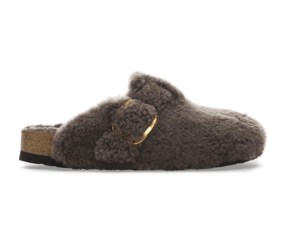 Birkenstock BOSTON BIG BUCKLE SHEARLING CONCRETE GRAY CLOG Shoes | Shop now at Main & Taylor Shoes!
