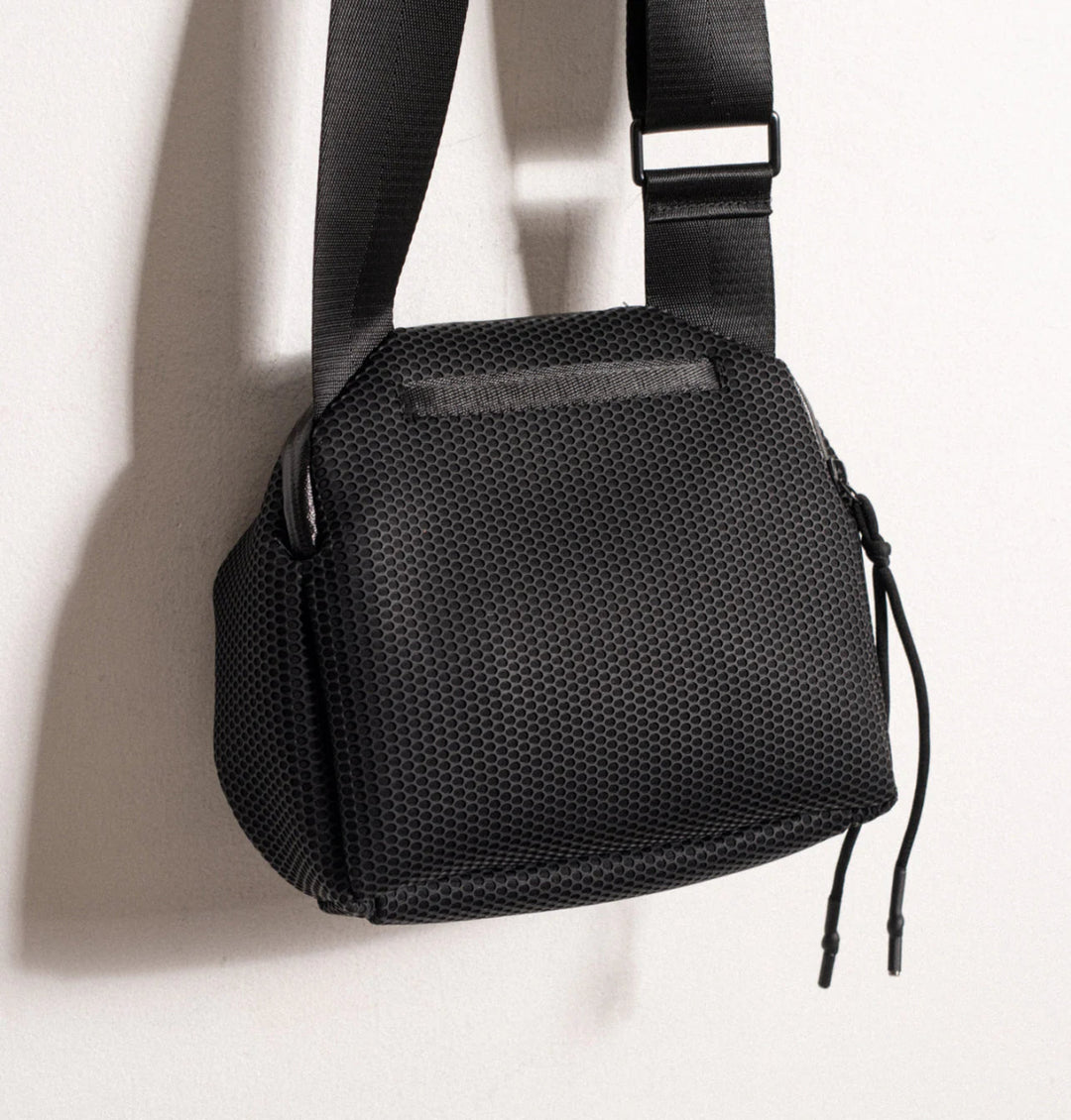 Daniella Lehavi Handbags BONNIE CROSSBODY BLACK HANDBAGS | Shop now at Main &amp; Taylor Shoes!