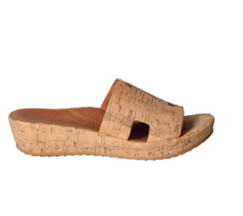 L'AMOUR DES PIEDS CATIANA CORK/GOLD Shoes | Shop now at Main & Taylor Shoes!