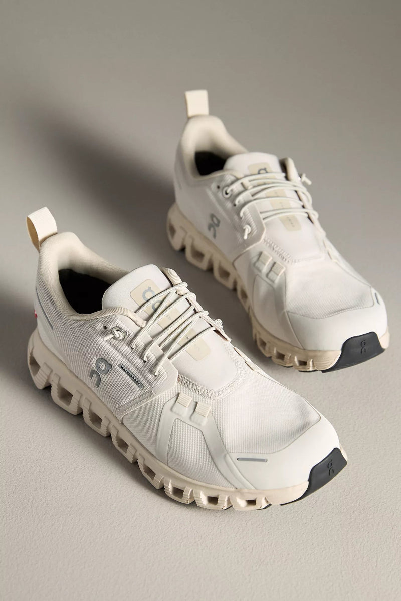 On Running CLOUD6 WATERPROOF WOMEN PEARL/CREAM SNEAKER Shoe Main