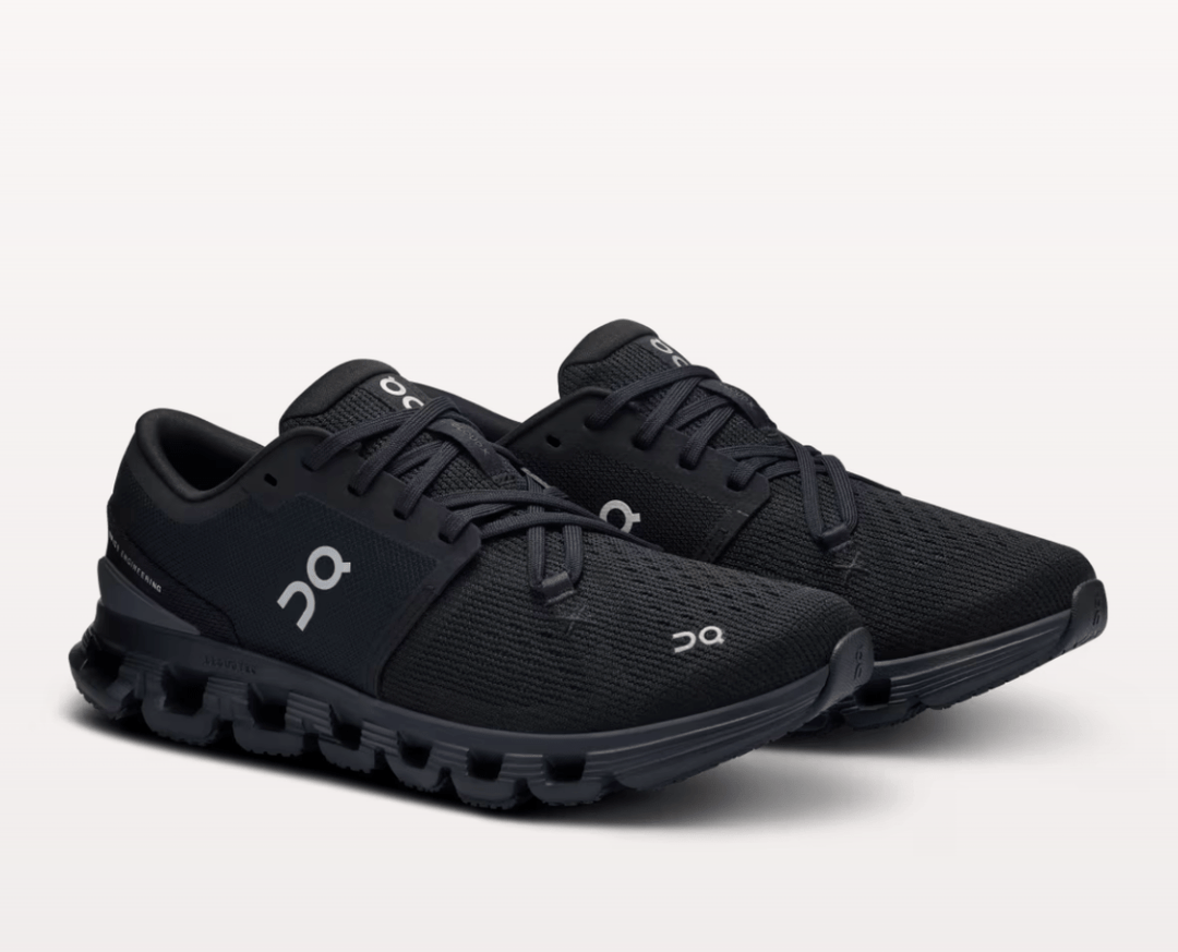 On Cloud ブラック スニーカー On Running CLOUDX4 WOMEN BLACK/ECLIPSE SNEAKER Shoe Main & Taylor
