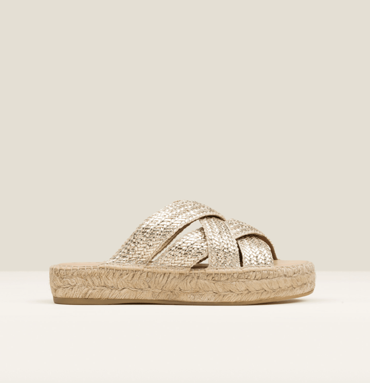 Gaimo DSAN PLATINO SANDAL Shoes | Shop now at Main &amp; Taylor Shoes!
