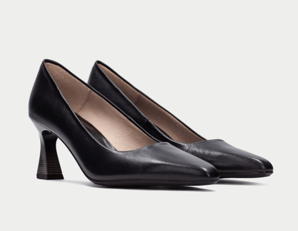 HISPANITAS HI254105 BLACK PUMP Shoes | Shop now at Main & Taylor Shoes!