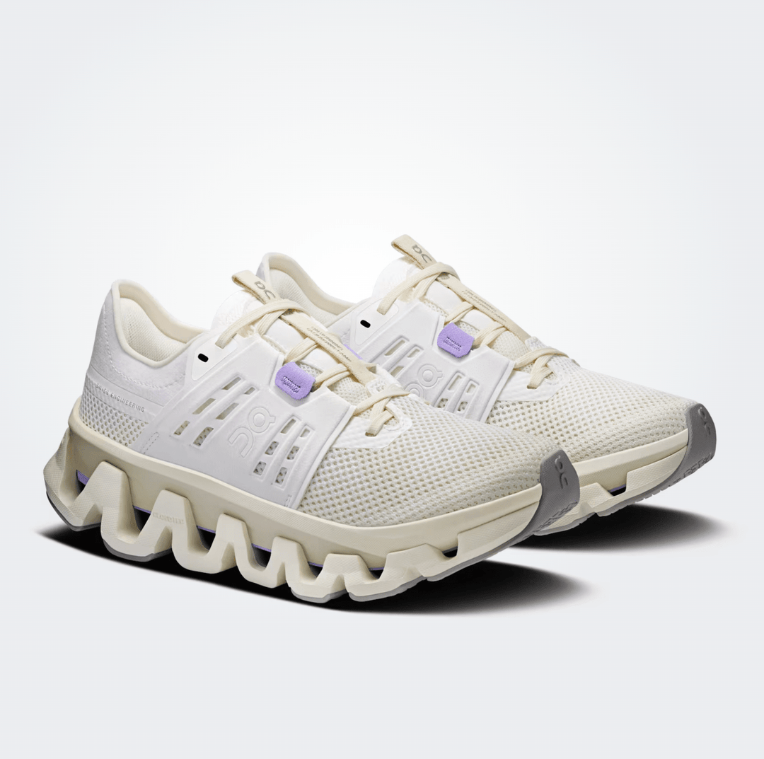 On Running CLOUDSWIFT AMP WOMEN IVORY/GHOST SNEAKER Shoes | Shop now at Main & Taylor Shoes!