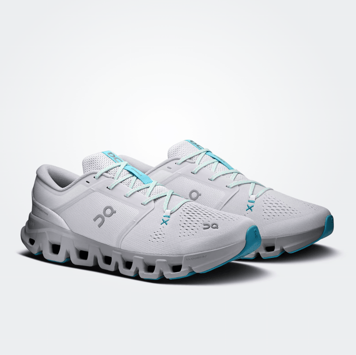 On Running CLOUDX 5 MEN FROST/ALLOY SNEAKER Shoes | Shop now at Main &amp; Taylor Shoes!