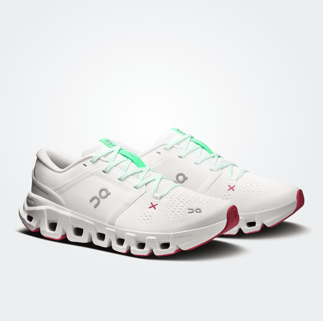 On Running CLOUDX 5 WOMEN IVORY/ICE SNEAKER Shoes | Shop now at Main &amp; Taylor Shoes!