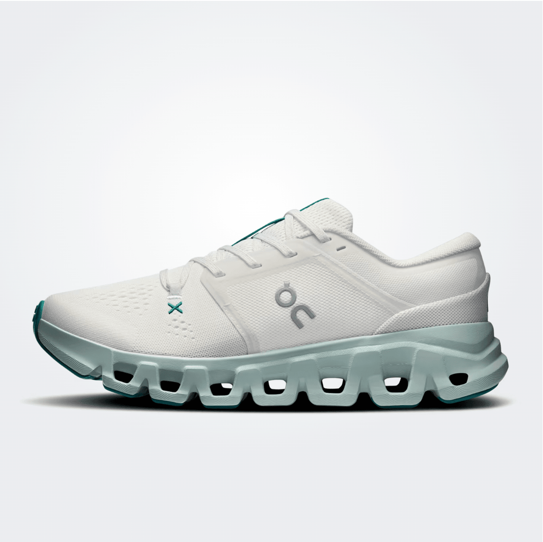 On Running CLOUDX 5 WOMEN IVORY/SURF SNEAKER Shoes | Shop now at Main &amp; Taylor Shoes!
