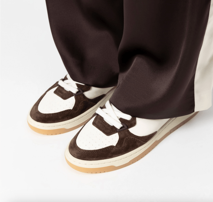 oncept PHOENIX ESPRESSO Shoes | Shop now at Main &amp; Taylor Shoes!
