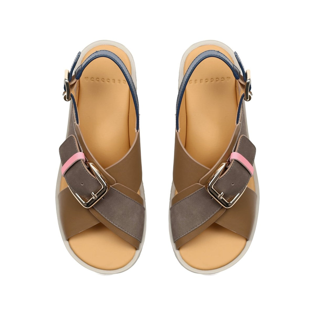 4CCCCEES PLIA JUNO MUD Shoes | Shop now at Main &amp; Taylor Shoes!