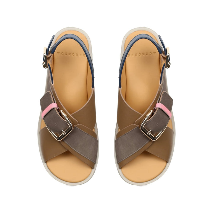 4CCCCEES PLIA JUNO MUD Shoes | Shop now at Main &amp; Taylor Shoes!