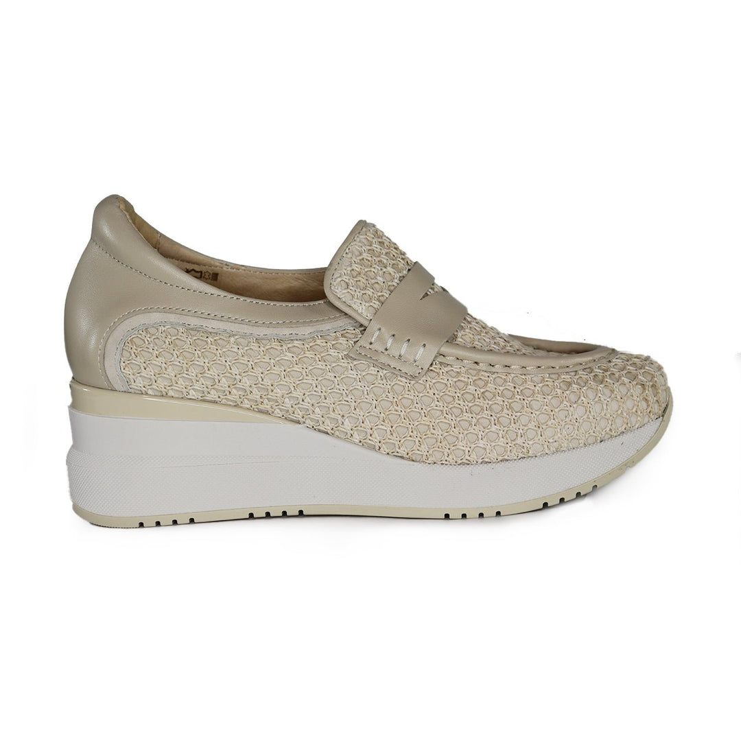 Softwaves GISA COCO WOVEN LOAFER Shoes | Shop now at Main &amp; Taylor Shoes!