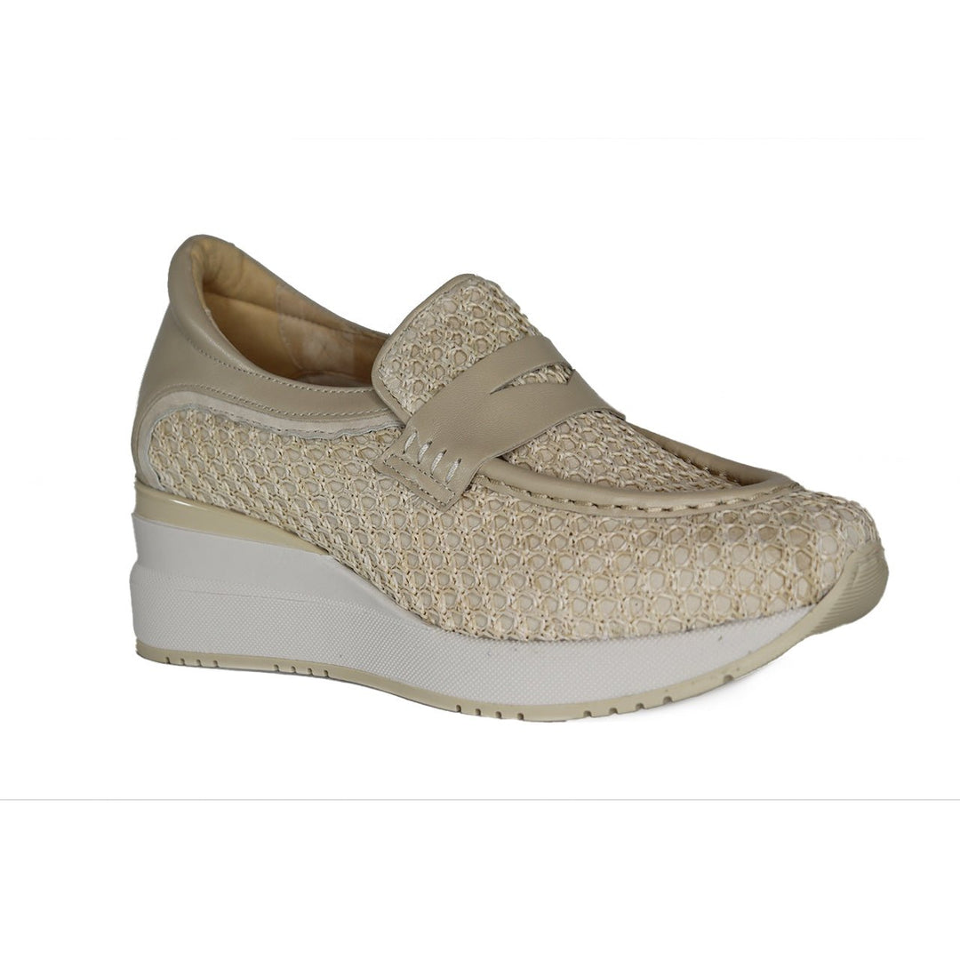 Softwaves GISA COCO WOVEN LOAFER Shoes | Shop now at Main &amp; Taylor Shoes!