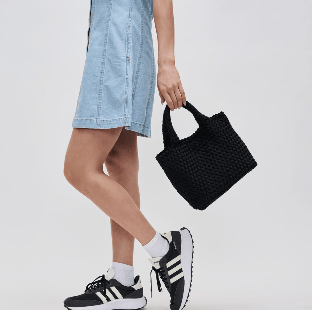 Sol and Seline SKY IS THE LIMIT BLACK CROSSBODY Handbags | Shop now at Main & Taylor Shoes!