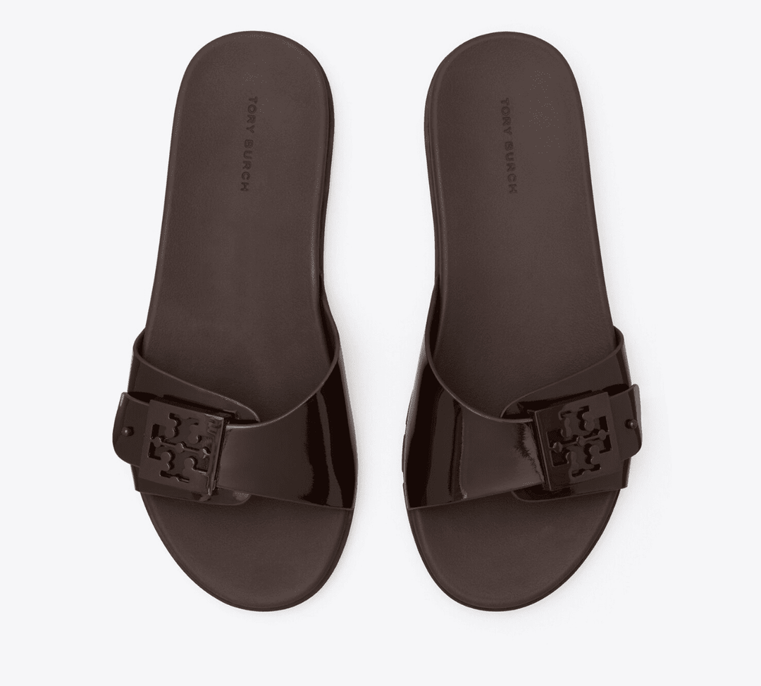 TORY BURCH MELLOW BUCKLE SLIDE DARK COCOA SHOES | Shop now at Main &amp; Taylor Shoes!